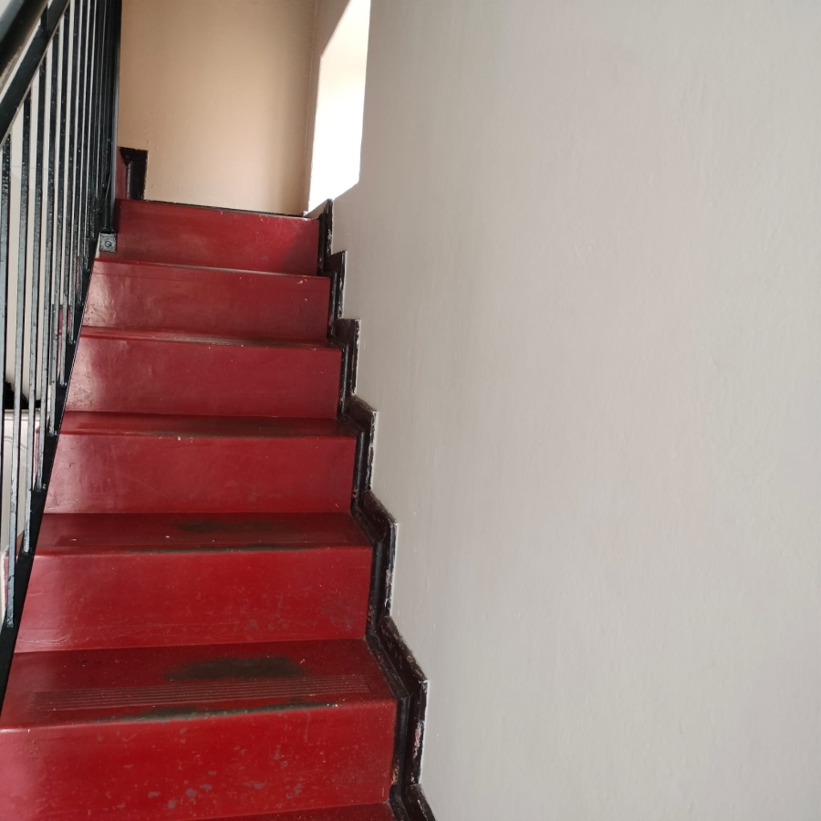 1 Bedroom Property for Sale in Witpoortjie Gauteng
