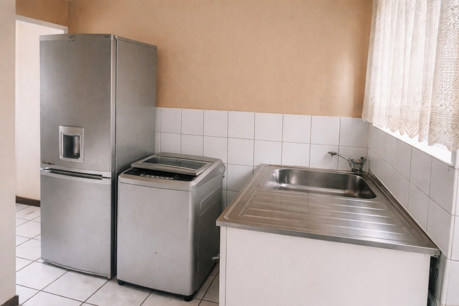 1 Bedroom Property for Sale in Witpoortjie Gauteng
