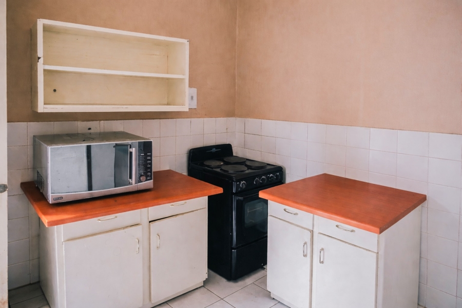 1 Bedroom Property for Sale in Witpoortjie Gauteng