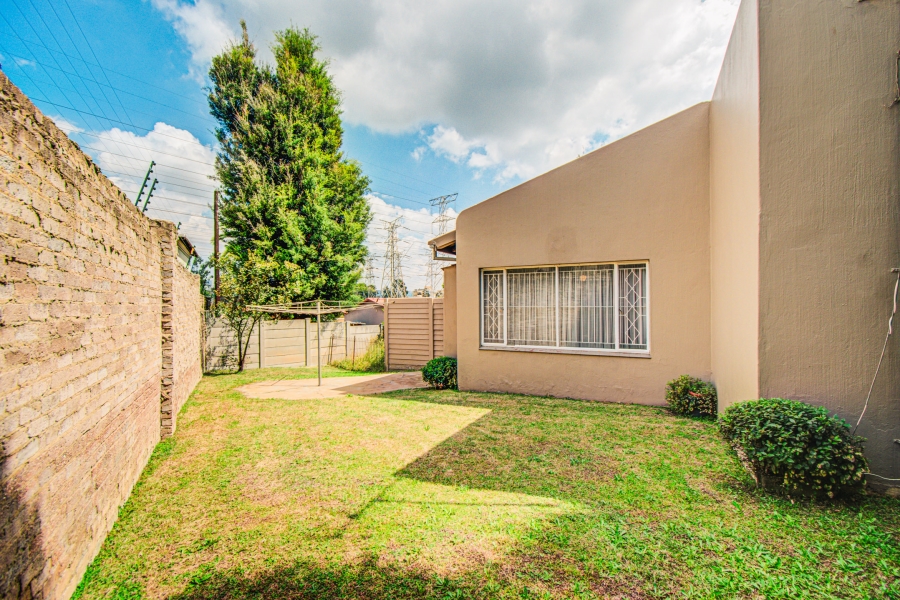 3 Bedroom Property for Sale in Rembrandt Park Gauteng