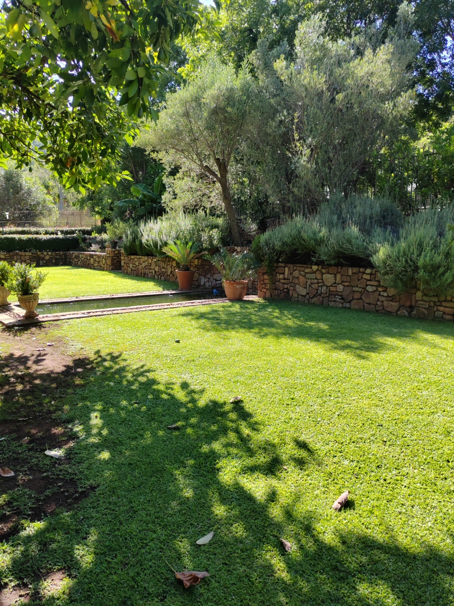 Commercial Property for Sale in Kameeldrift West Gauteng