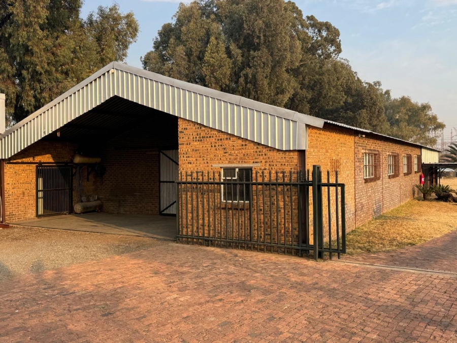 Commercial Property for Sale in Glen Donald A H Gauteng