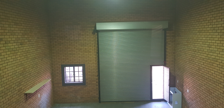 To Let commercial Property for Rent in Hennops Park Industrial Gauteng