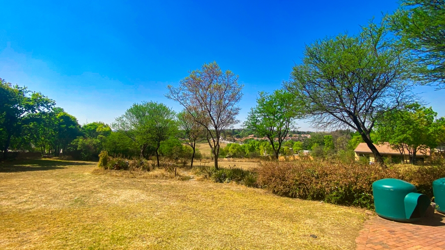 10 Bedroom Property for Sale in Buccleuch Gauteng