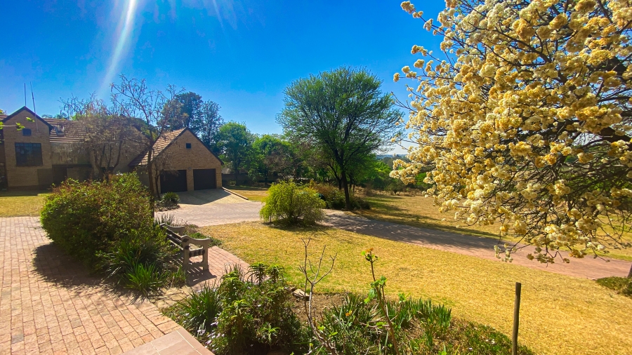 10 Bedroom Property for Sale in Buccleuch Gauteng