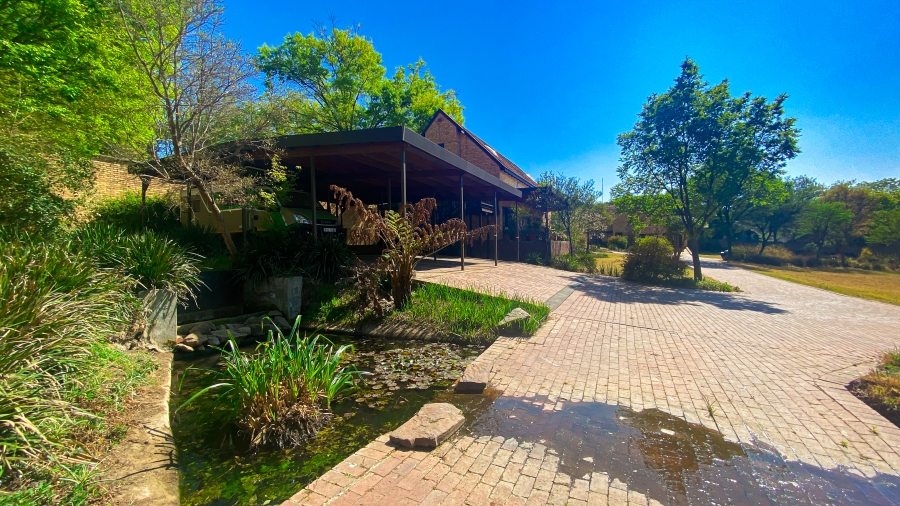 10 Bedroom Property for Sale in Buccleuch Gauteng
