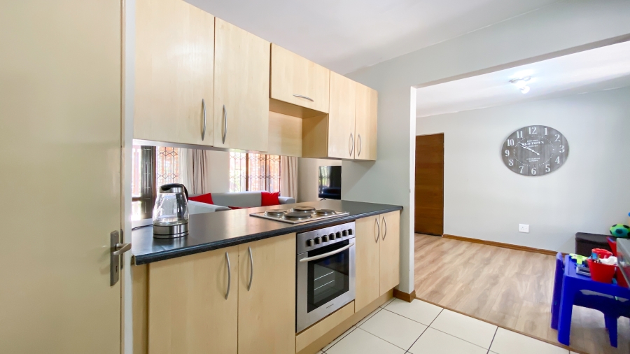 2 Bedroom Property for Sale in Vorna Valley Gauteng