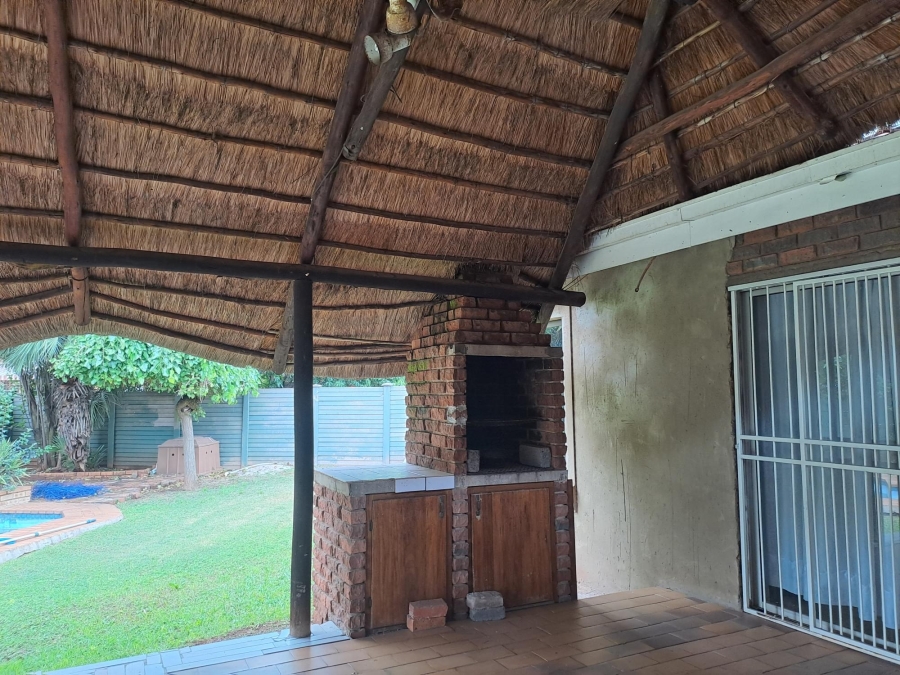 To Let 3 Bedroom Property for Rent in Minnebron Gauteng