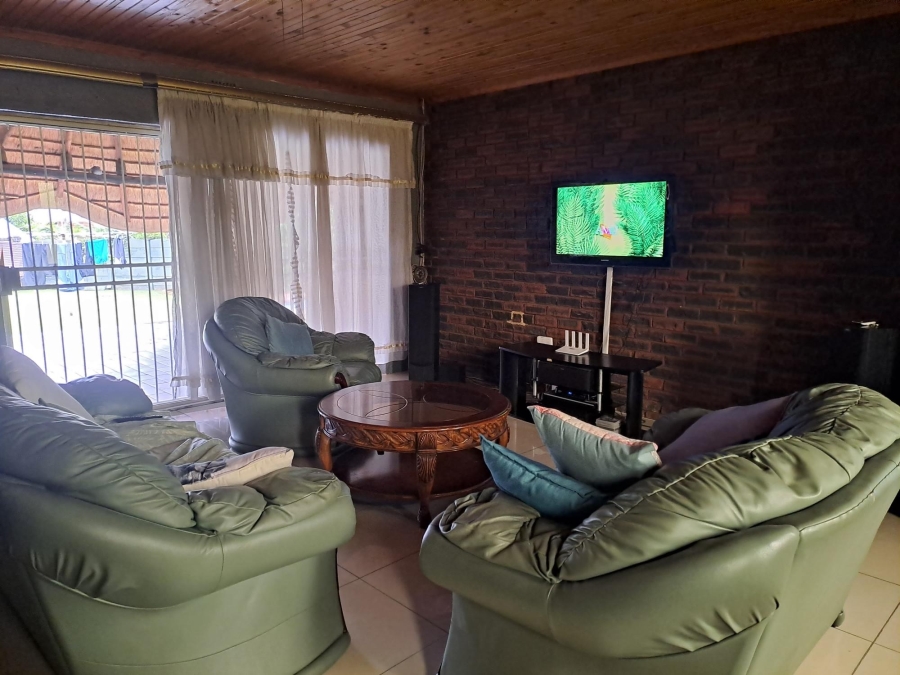 To Let 3 Bedroom Property for Rent in Minnebron Gauteng
