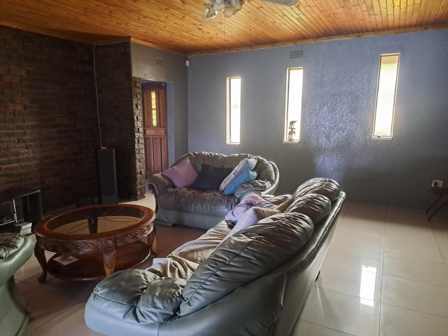 To Let 3 Bedroom Property for Rent in Minnebron Gauteng