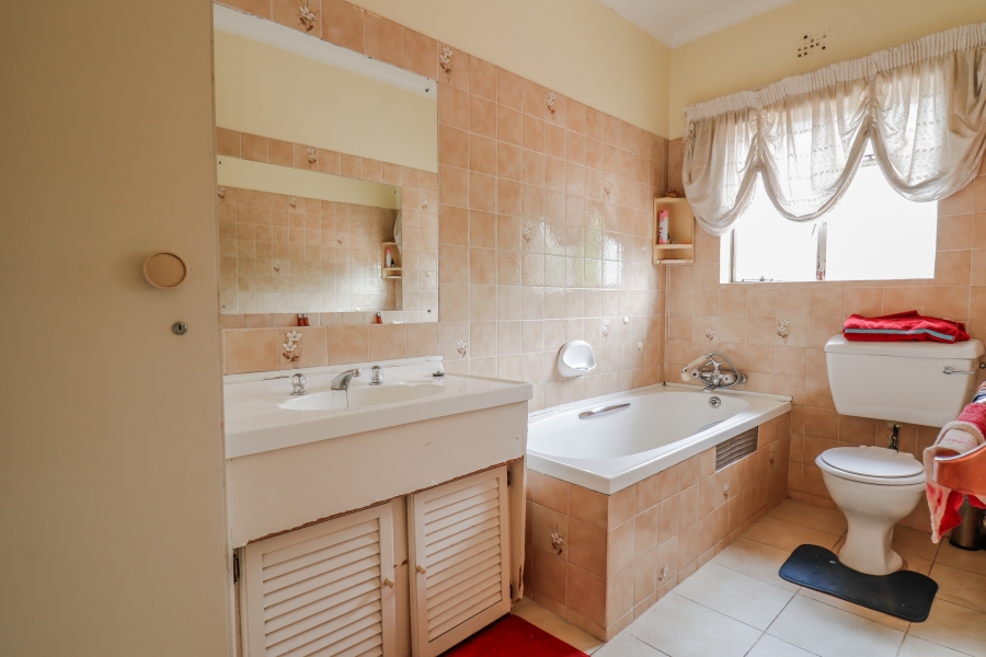3 Bedroom Property for Sale in Halfway Gardens Gauteng