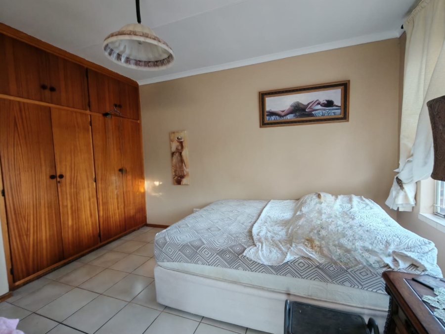 2 Bedroom Property for Sale in Three Rivers Gauteng