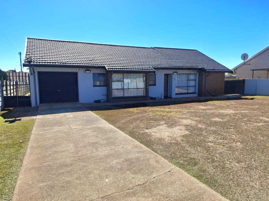 3 Bedroom Property for Sale in Westonaria Gauteng