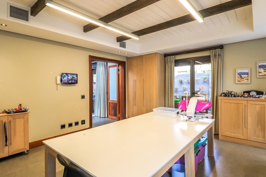 3 Bedroom Property for Sale in Bedfordview Gauteng