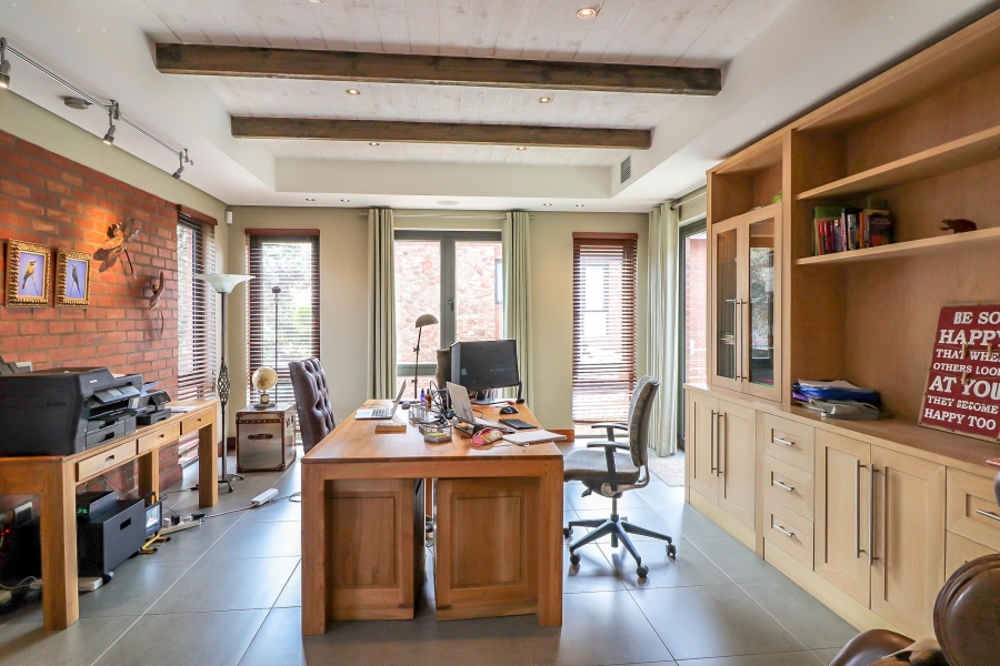 3 Bedroom Property for Sale in Bedfordview Gauteng