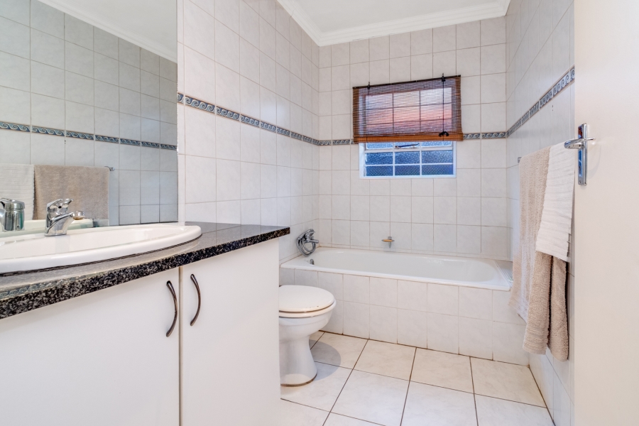 3 Bedroom Property for Sale in Morningside Gauteng