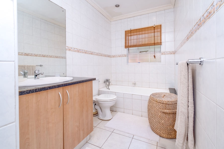 3 Bedroom Property for Sale in Morningside Gauteng
