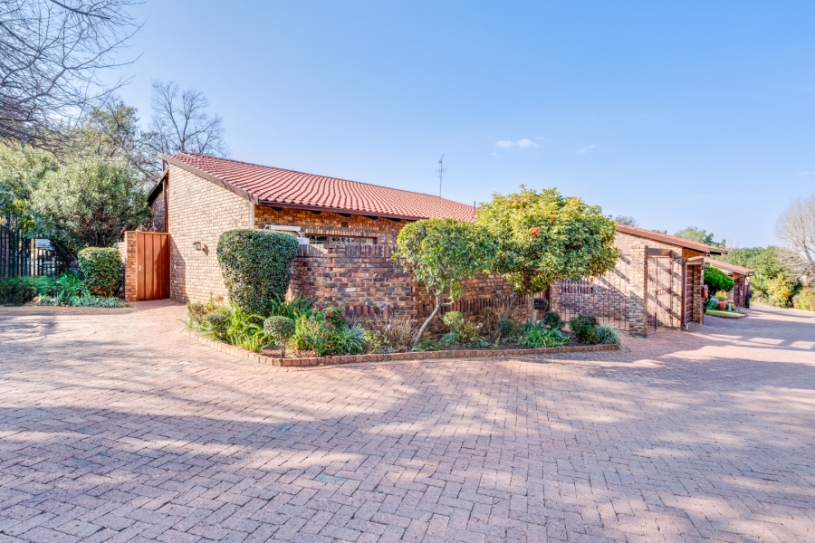 3 Bedroom Property for Sale in Morningside Gauteng