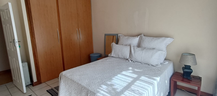 4 Bedroom Property for Sale in Flora Gardens Gauteng
