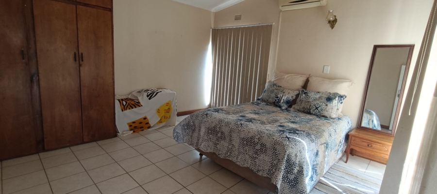 4 Bedroom Property for Sale in Flora Gardens Gauteng
