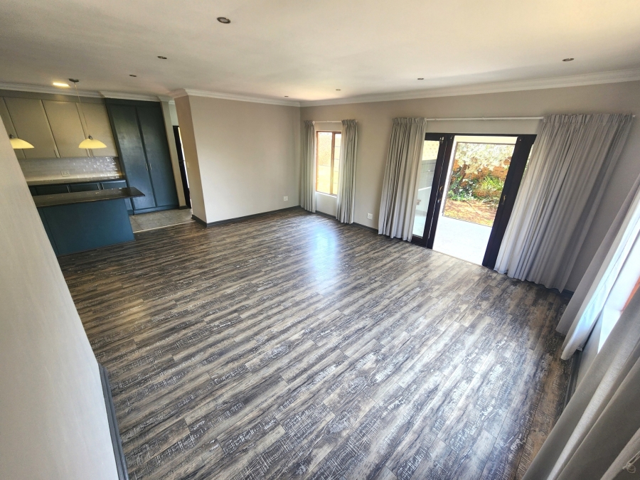 3 Bedroom Property for Sale in Thatchfield Estate Gauteng
