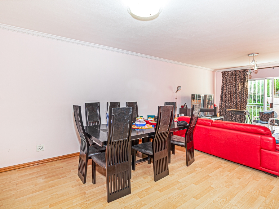 3 Bedroom Property for Sale in Morningside Manor Gauteng