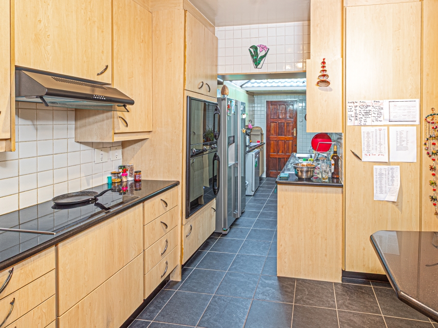 3 Bedroom Property for Sale in Morningside Manor Gauteng