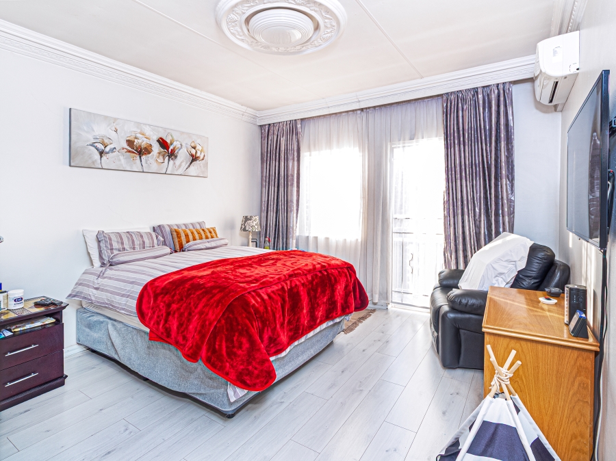 3 Bedroom Property for Sale in Morningside Manor Gauteng