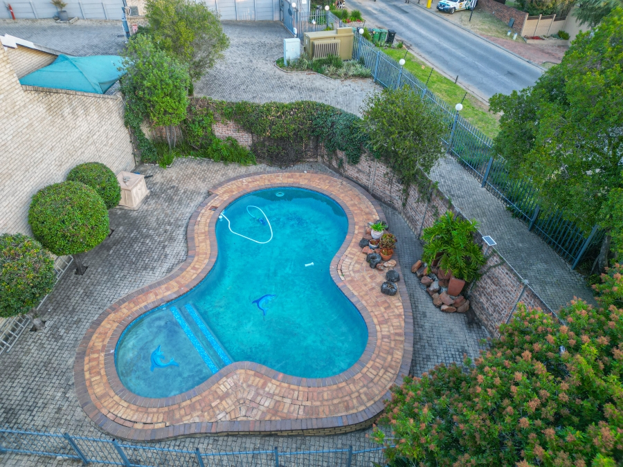 3 Bedroom Property for Sale in Morningside Manor Gauteng