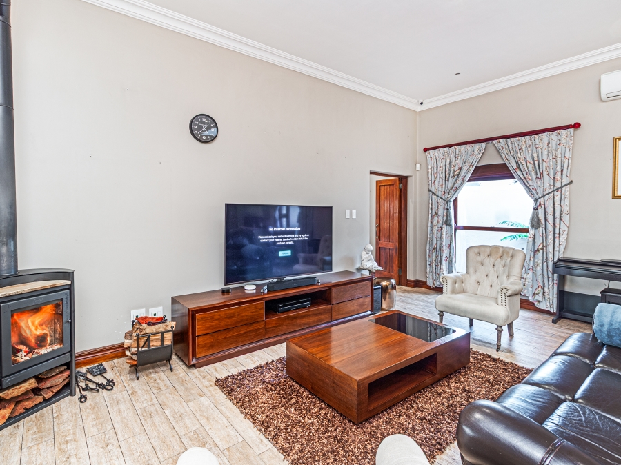 3 Bedroom Property for Sale in Edenburg Gauteng