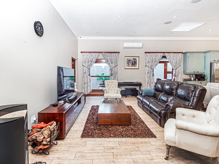 3 Bedroom Property for Sale in Edenburg Gauteng