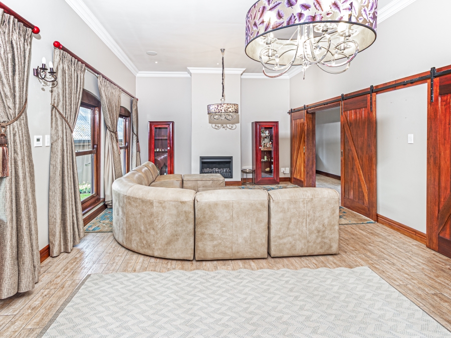 3 Bedroom Property for Sale in Edenburg Gauteng
