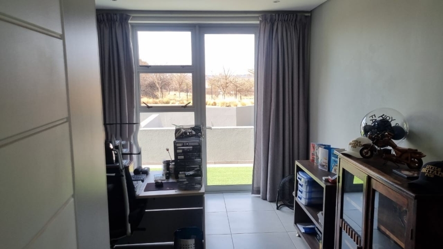 4 Bedroom Property for Sale in Midstream Ridge Gauteng