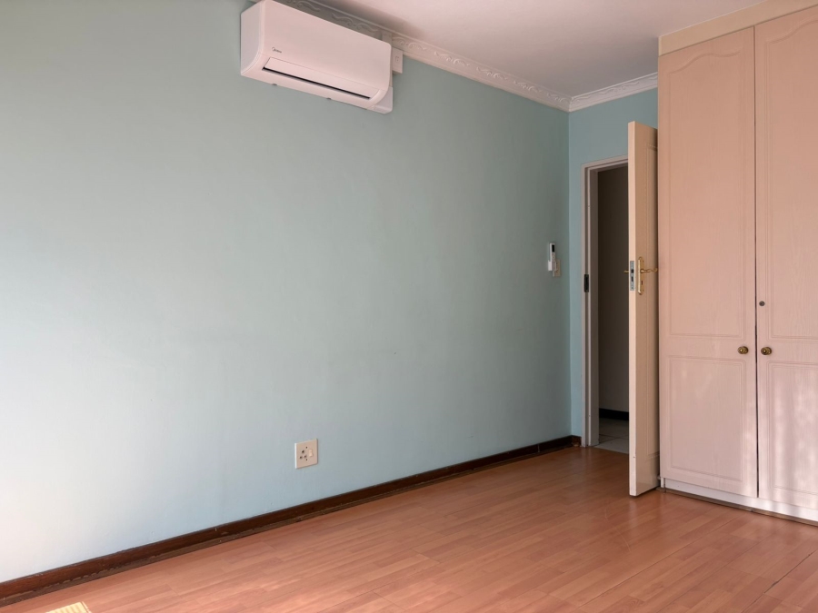 4 Bedroom Property for Sale in Noordheuwel Gauteng