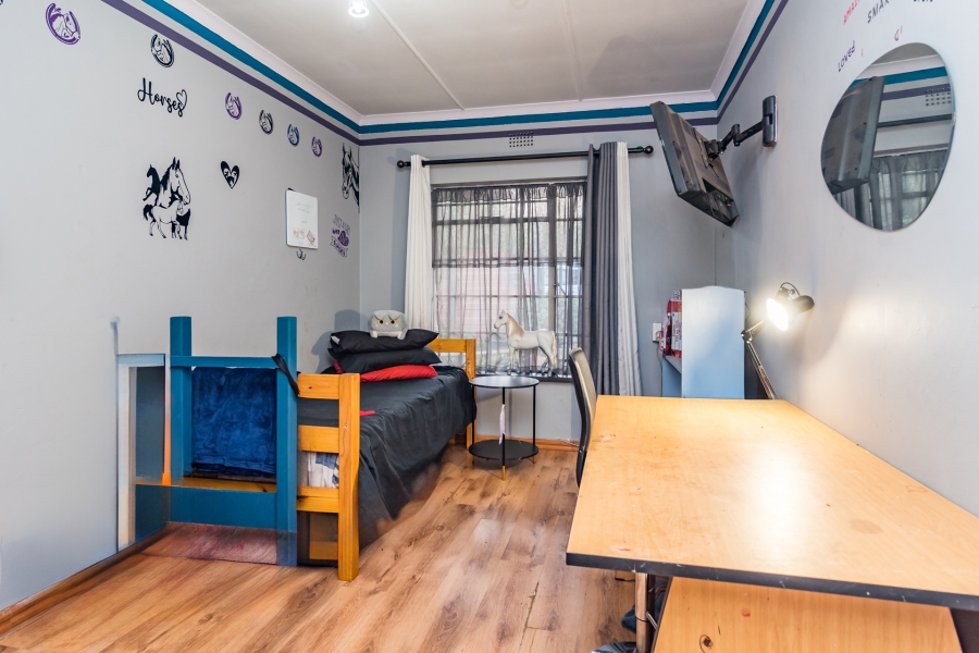 4 Bedroom Property for Sale in Weltevreden Park Gauteng