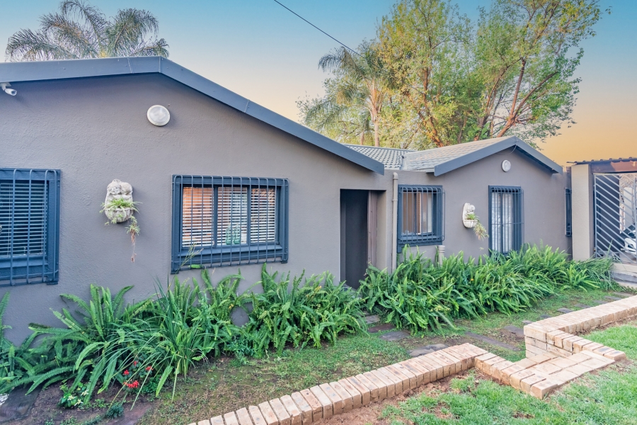 3 Bedroom Property for Sale in Strubensvallei Gauteng