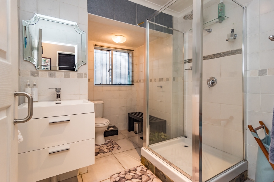 3 Bedroom Property for Sale in Strubensvallei Gauteng