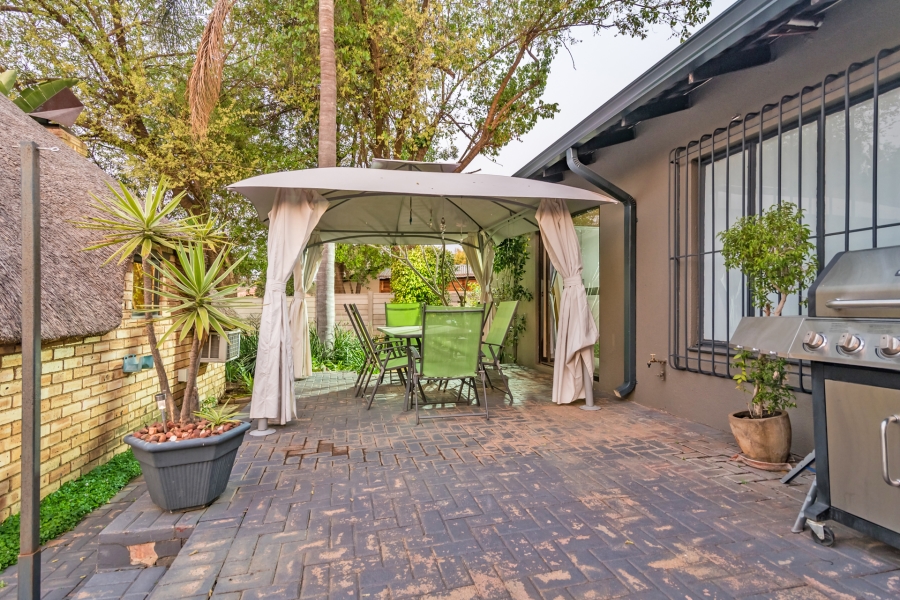 3 Bedroom Property for Sale in Strubensvallei Gauteng