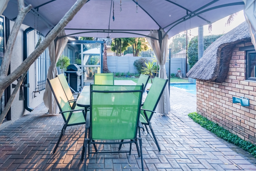 3 Bedroom Property for Sale in Strubensvallei Gauteng
