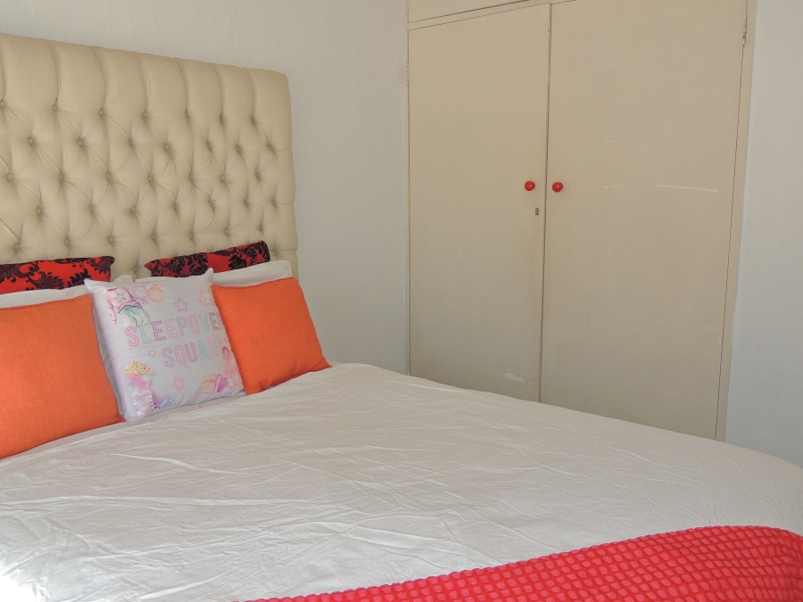 5 Bedroom Property for Sale in Strubensvallei Gauteng