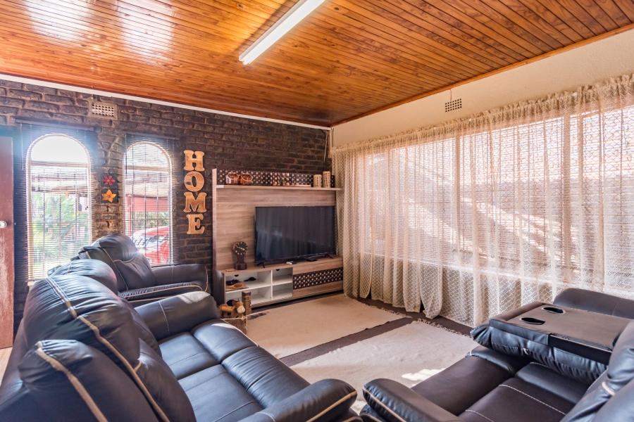 3 Bedroom Property for Sale in Dan Pienaarville Gauteng