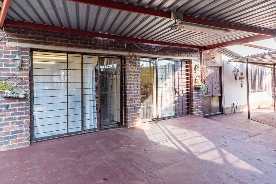 3 Bedroom Property for Sale in Dan Pienaarville Gauteng