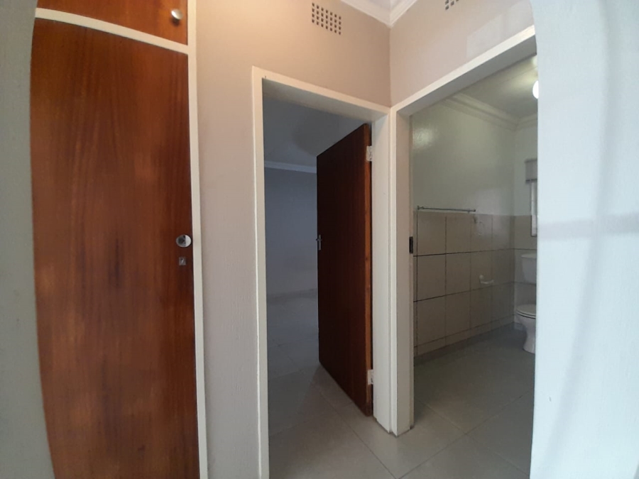 2 Bedroom Property for Sale in Three Rivers Gauteng
