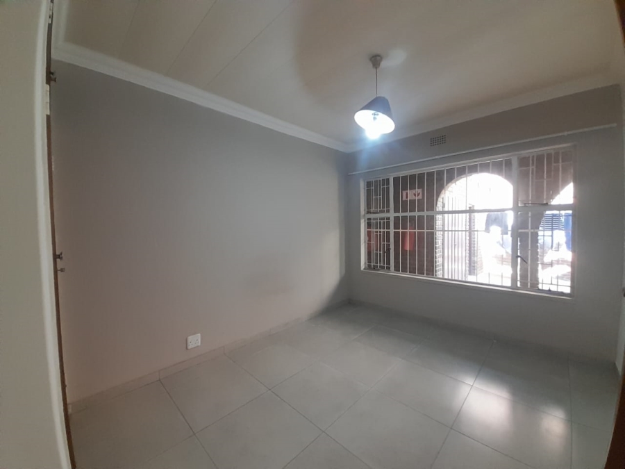 2 Bedroom Property for Sale in Three Rivers Gauteng
