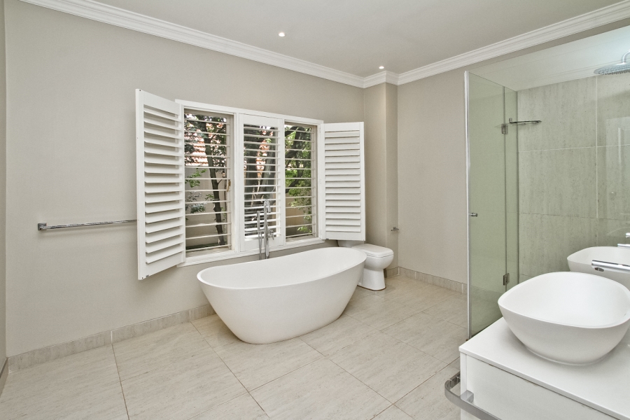 3 Bedroom Property for Sale in Atholl Gauteng