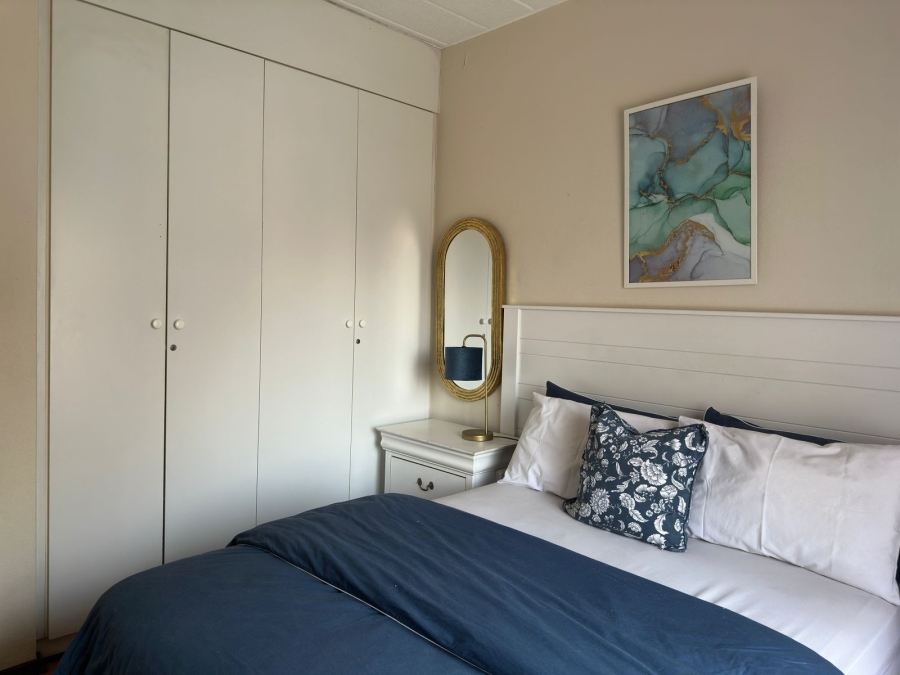 To Let 2 Bedroom Property for Rent in Sunninghill Gauteng
