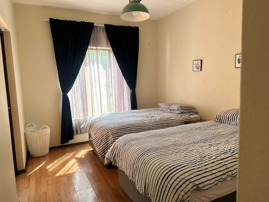 To Let 2 Bedroom Property for Rent in Sunninghill Gauteng