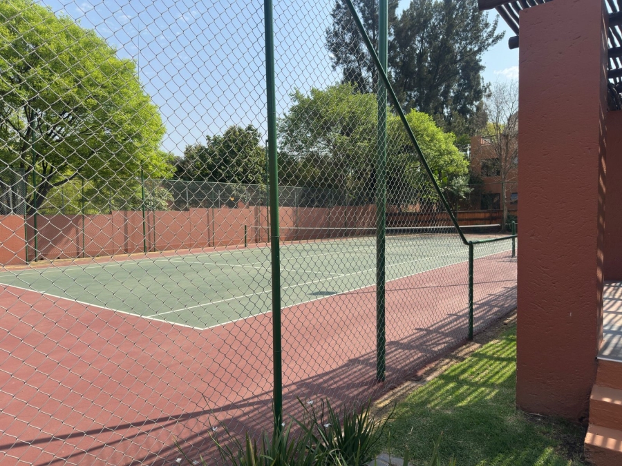 To Let 2 Bedroom Property for Rent in Sunninghill Gauteng