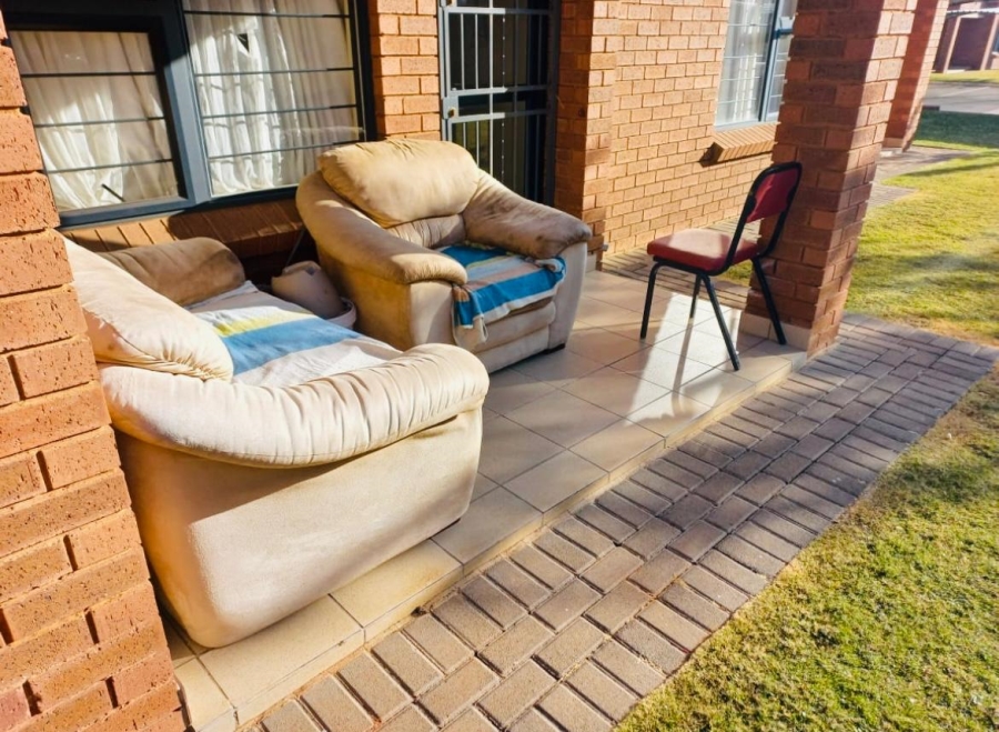 2 Bedroom Property for Sale in Boardwalk Gauteng