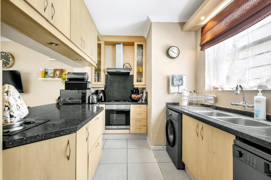 3 Bedroom Property for Sale in Sandown Gauteng